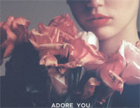 Adore You-Miley Cyrus钢琴谱文件(五线谱、双手简谱、数字谱、Midi、PDF)免费下载