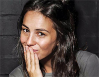 Middle of the Night-Amy Shark钢琴谱文件(五线谱、双手简谱、数字谱、Midi、PDF)免费下载